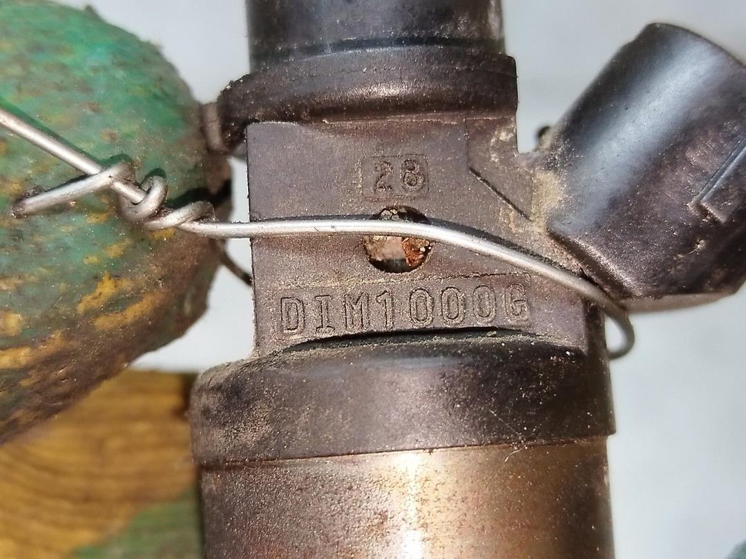 Форсунка D9E0MO Mitsubishi Carisma - Фото 4