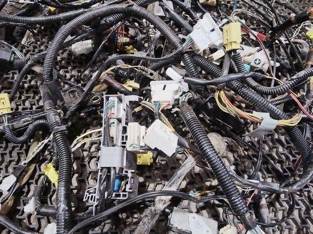 Проводка салона O72ZMS Toyota Avensis купить в магазине запчастей бу