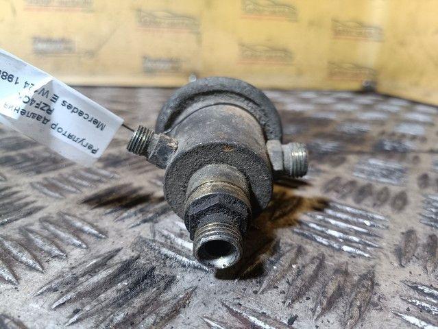 Регулятор давления топлива RZF4QK Mercedes E W124 - Фото 4