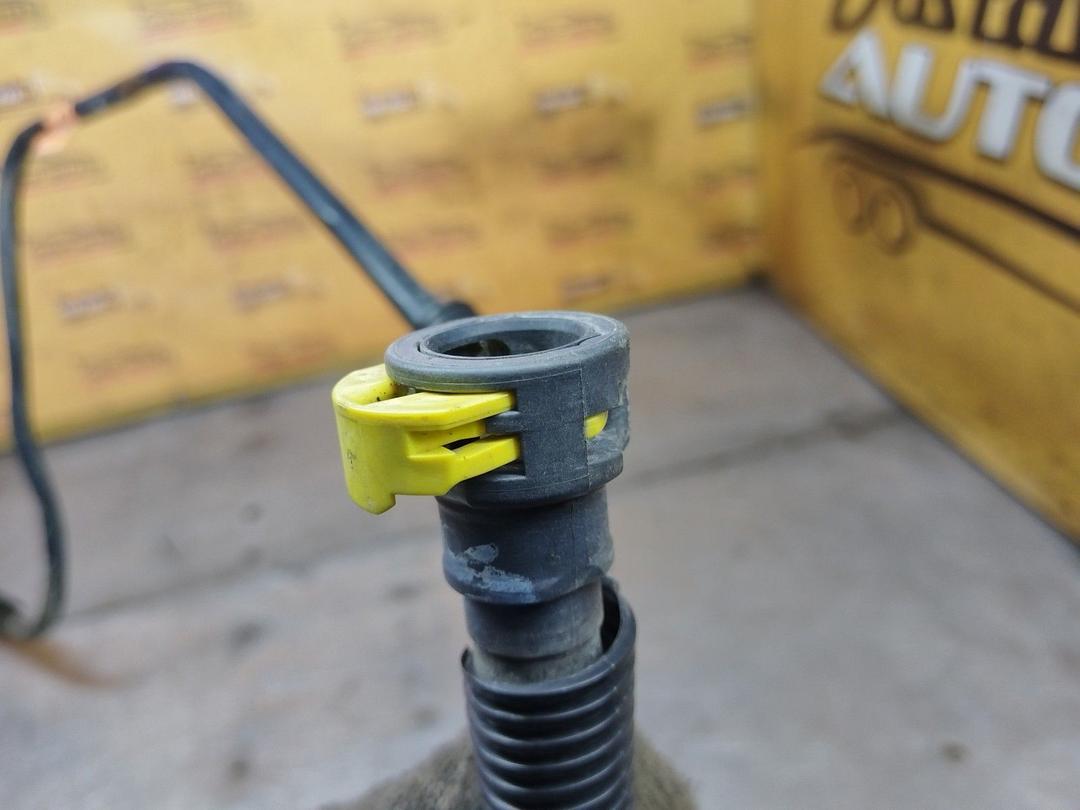 Трубка топливная PYJ2I0 Ford Fusion купить с доставкой