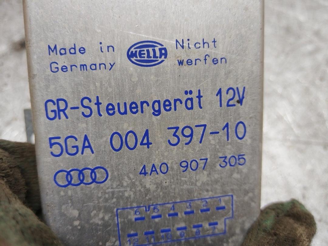 Блок круиз-контроля Q3RY4M Audi 100 купить