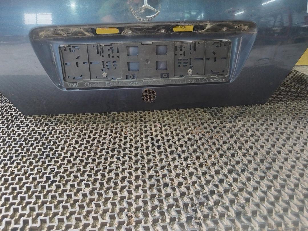 Крышка багажника (дверь 3-5) 8VEG0O Mercedes C W202 - Фото 6