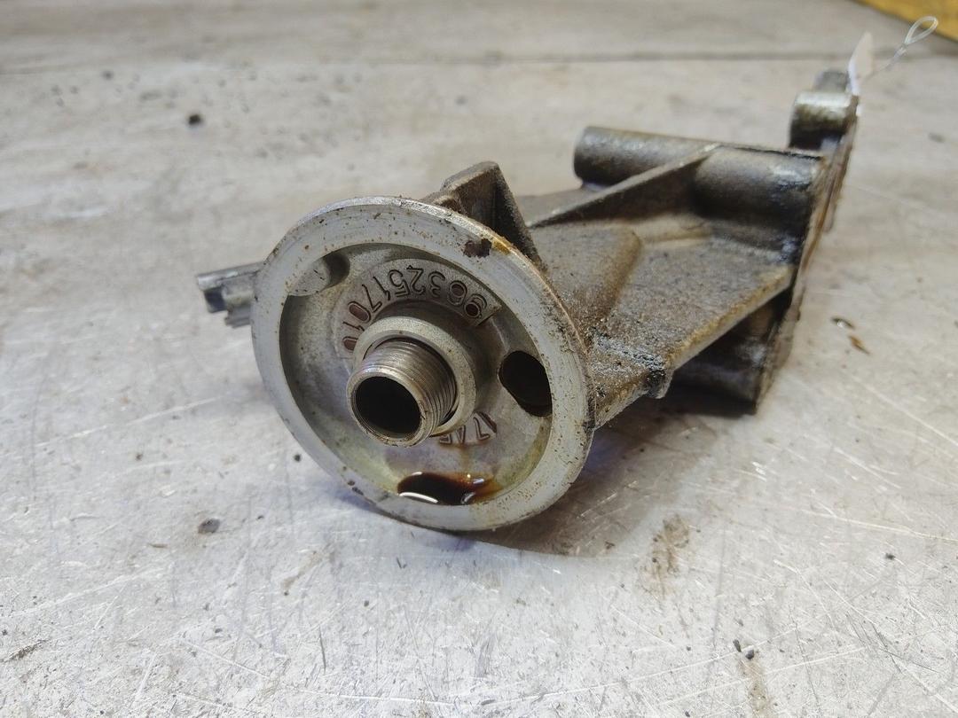 Кронштейн масляного фильтра P6F6RS Citroen Xsara Picasso купить