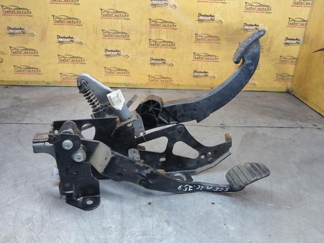 Узел педальный (блок педалей) G2QHBT Renault Scenic купить