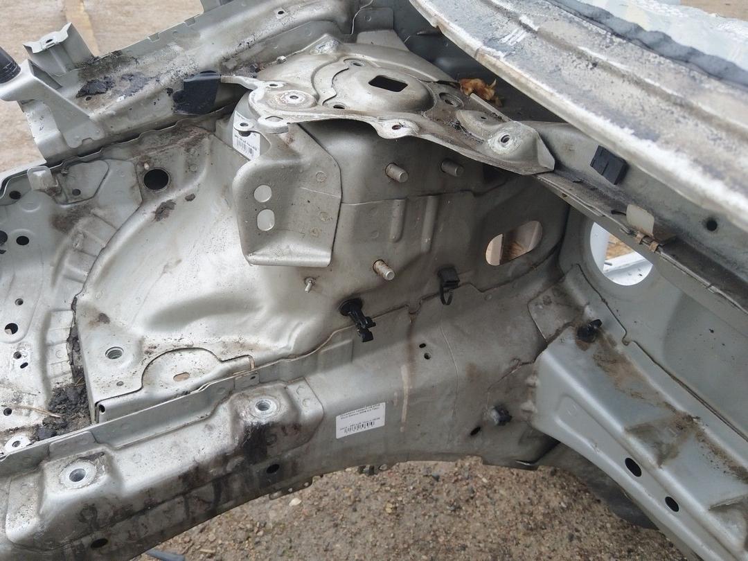 Стакан лонжерона правый 4VXQ43 Ford Galaxy купить