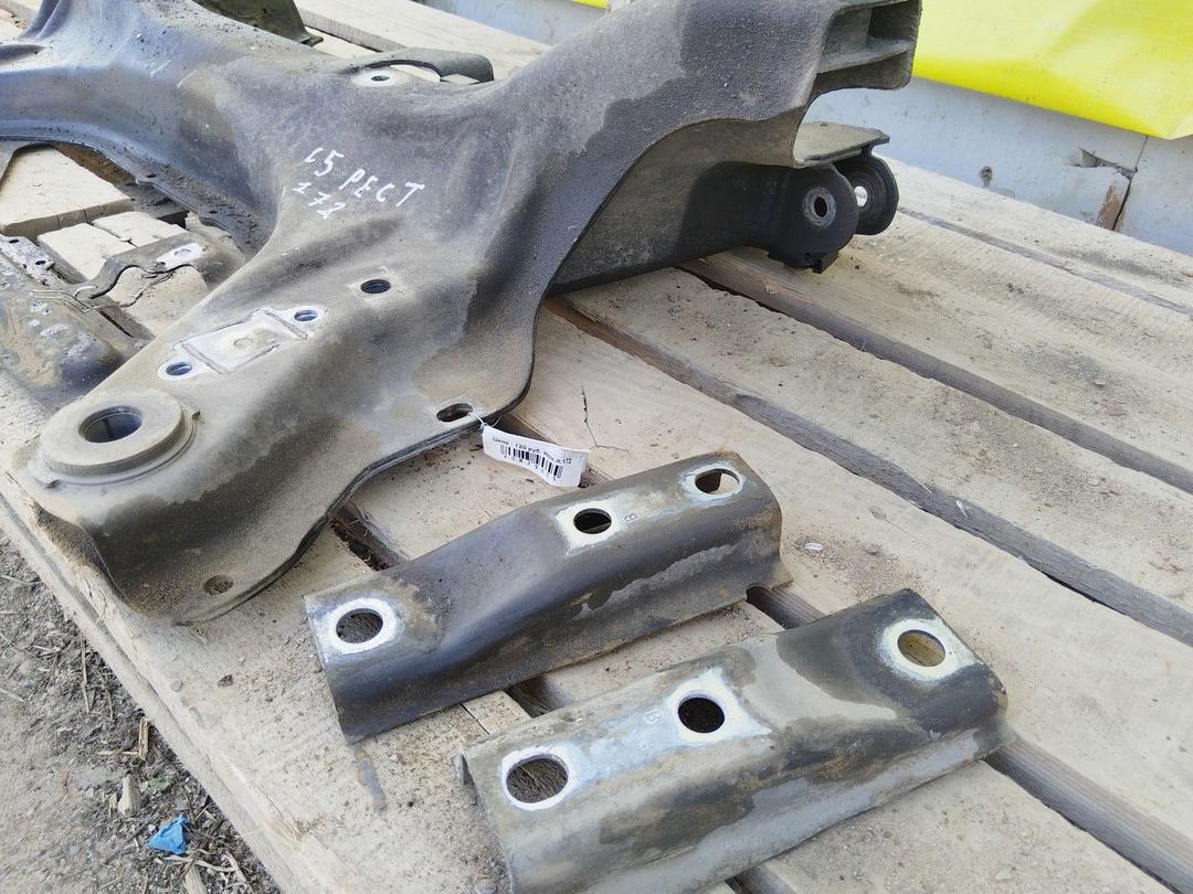 Балка подвески передняя (подрамник) V4OKFG Citroen C5 - Фото 6