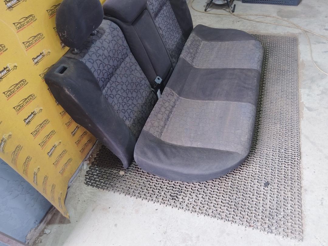 Сиденье заднее UZ9WFD Opel Astra купить с доставкой