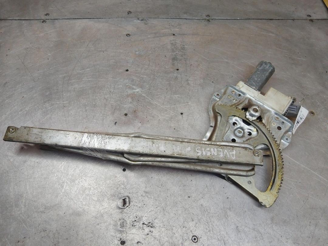 Стеклоподъемник электрический передний правый 9VRIRJ Toyota Avensis купить с доставкой