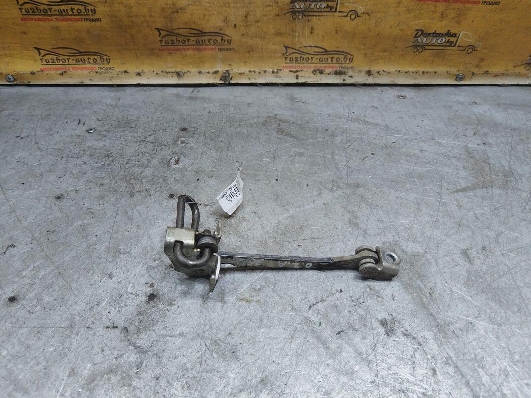 Ограничитель открывания двери передней YYFP77 Opel Zafira