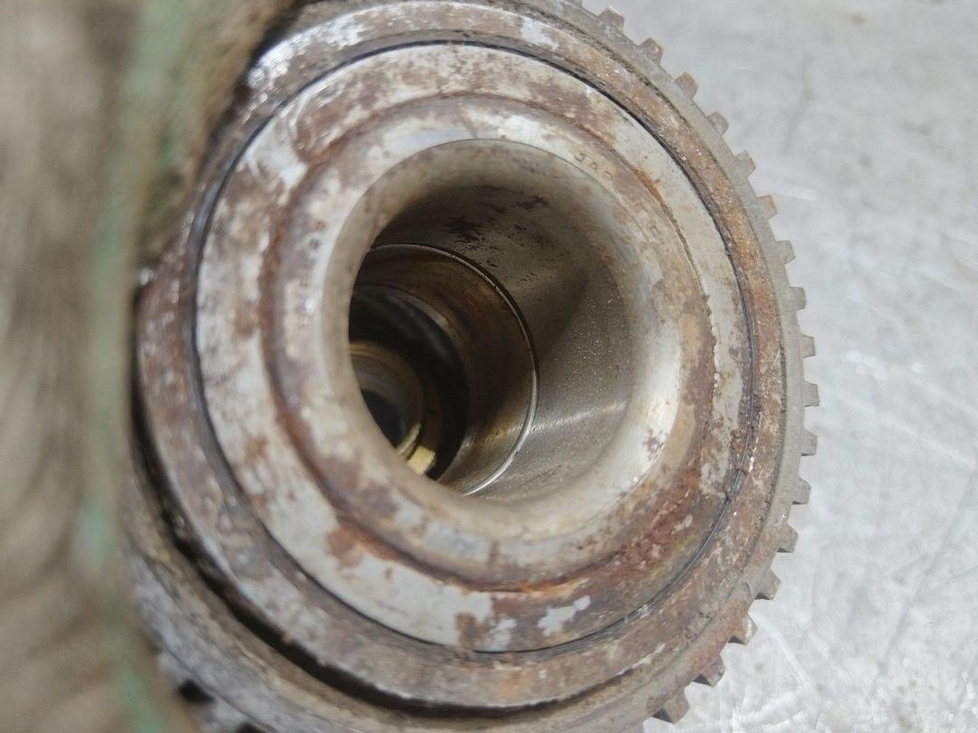 Ступица задняя правая 8QQHPB Mazda 626 - Фото 4