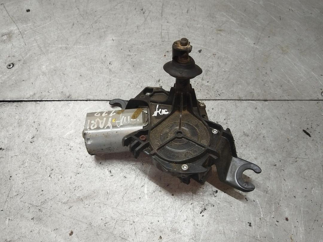 Моторчик заднего стеклоочистителя (дворника) VR5JN0 Toyota Yaris - Фото 1