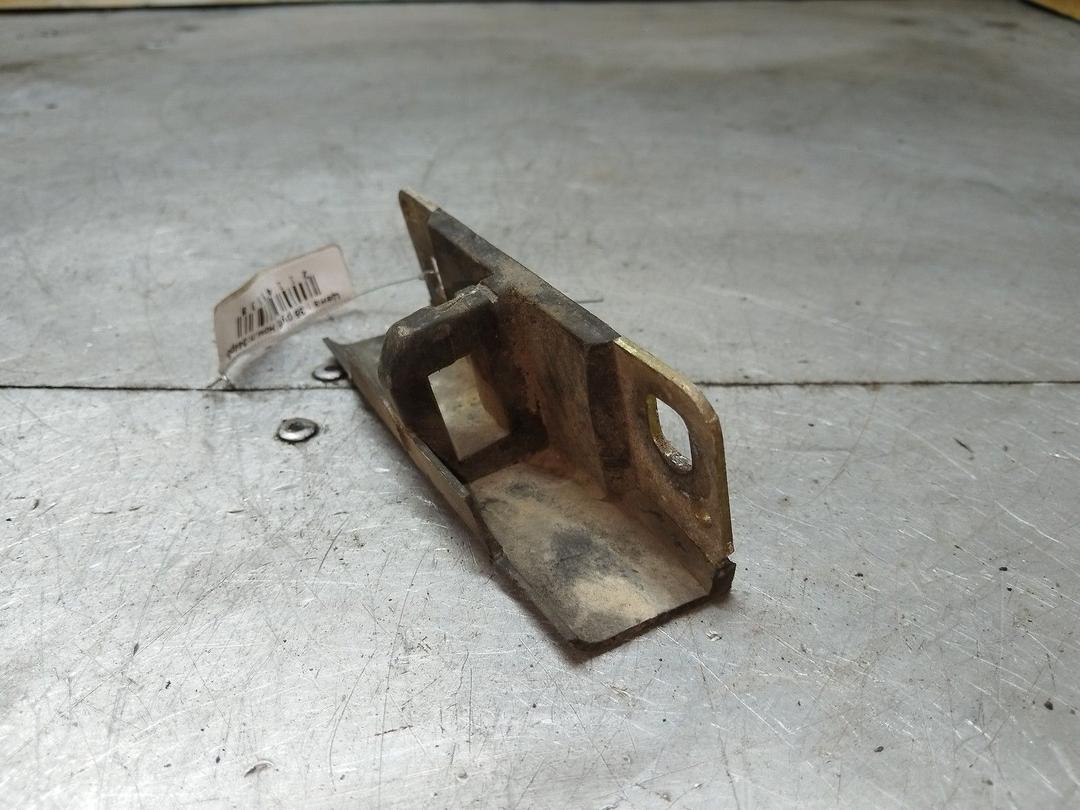 Ответная часть замка багажника QHBUZL Audi A4 - Фото 2