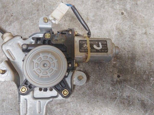 Стеклоподъемник электрический задний левый 1VKK75 Hyundai Matrix - Фото 5