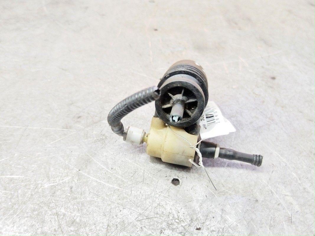 Насос (моторчик) омывателя стекла EU7A32 Seat Altea купить на авторазборке