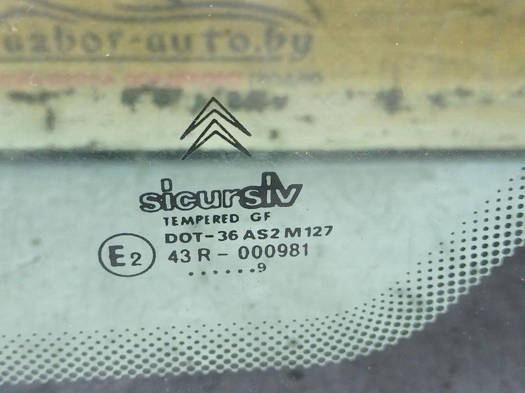 Стекло кузовное боковое правое 86MBZ3 Citroen Xantia - Фото 2