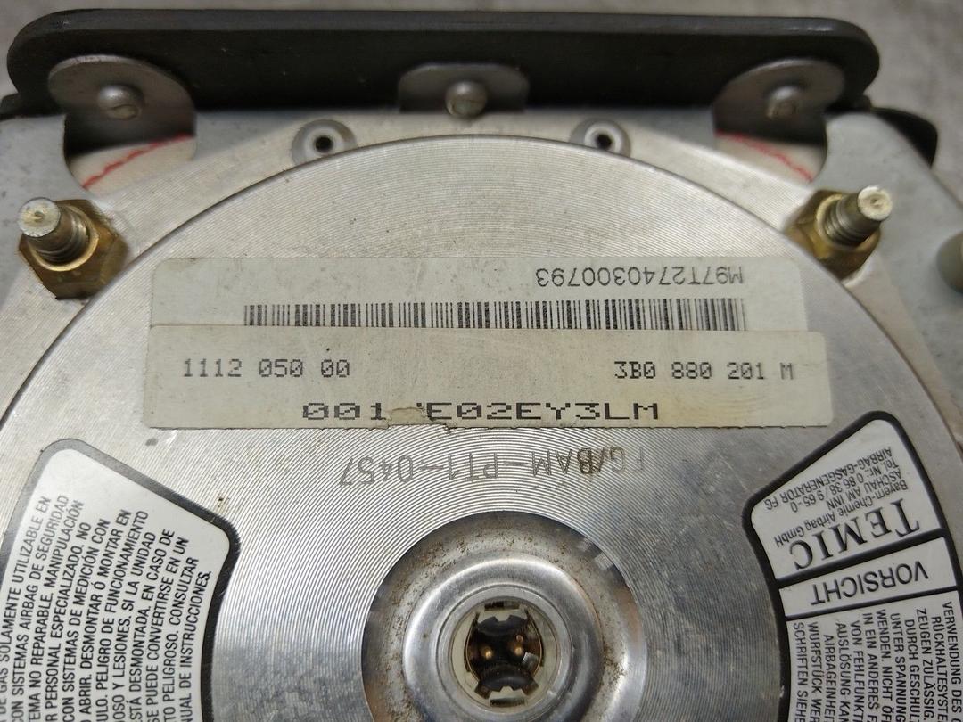 Подушка безопасности водителя TACUVU Volkswagen Passat купить с доставкой