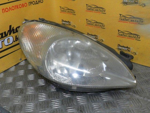 Фара правая 88YQ53 Citroen Xsara Picasso
