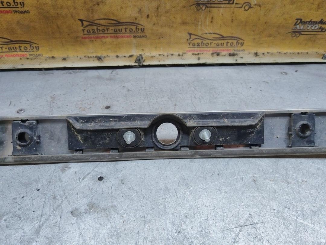 Молдинг крышки багажника H7VWBD Opel Vectra купить с доставкой