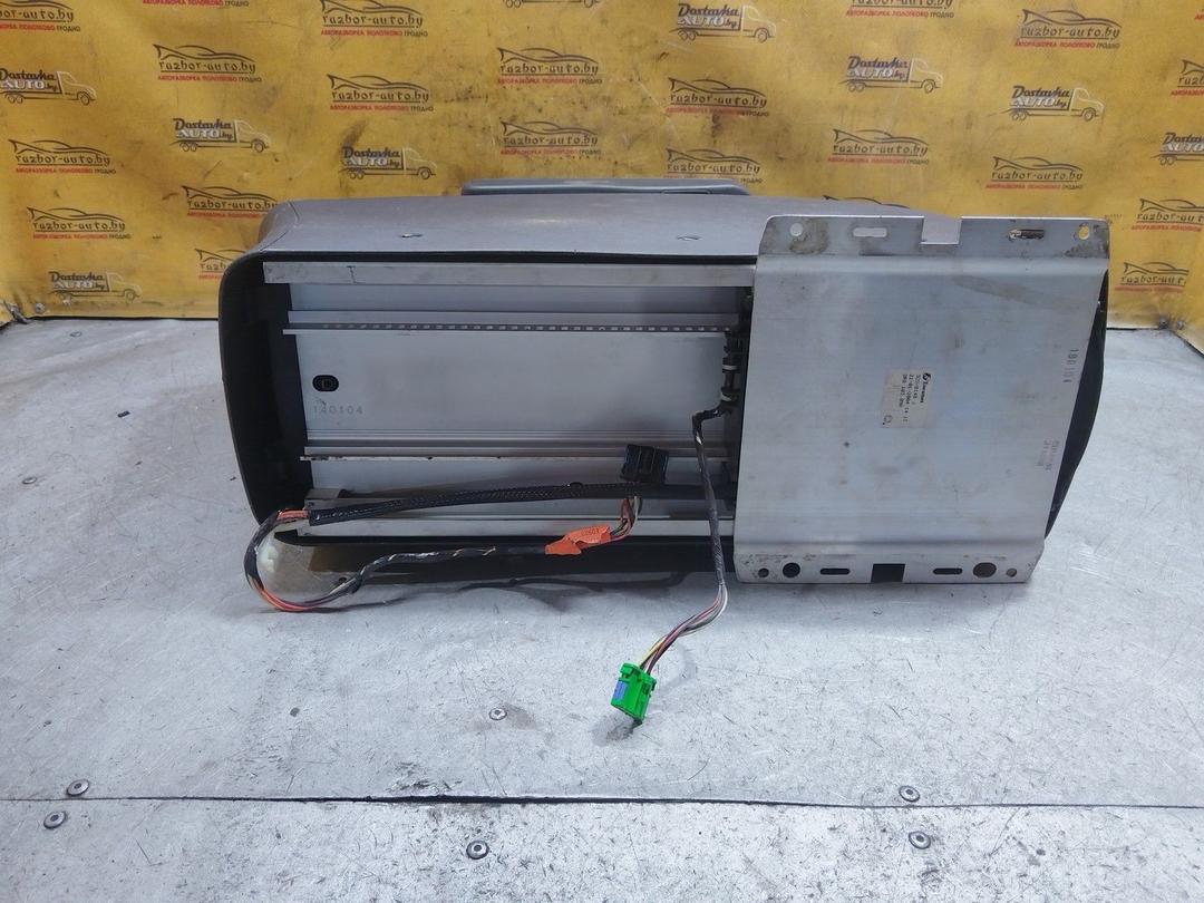 Подлокотник WUPGT4 Renault Scenic купить с доставкой. Огромный выбор запчастей и марок авто. У нас есть практически все.