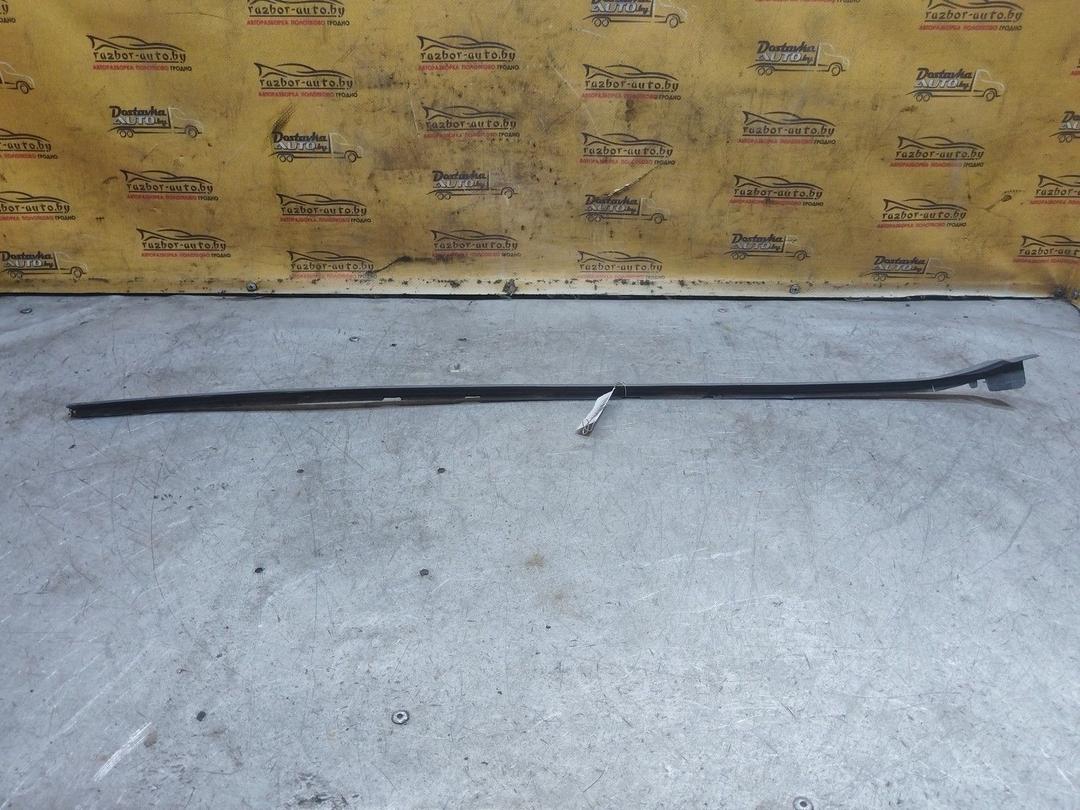 Молдинг стекла лобового U5G5YF Ford Mondeo купить с доставкой