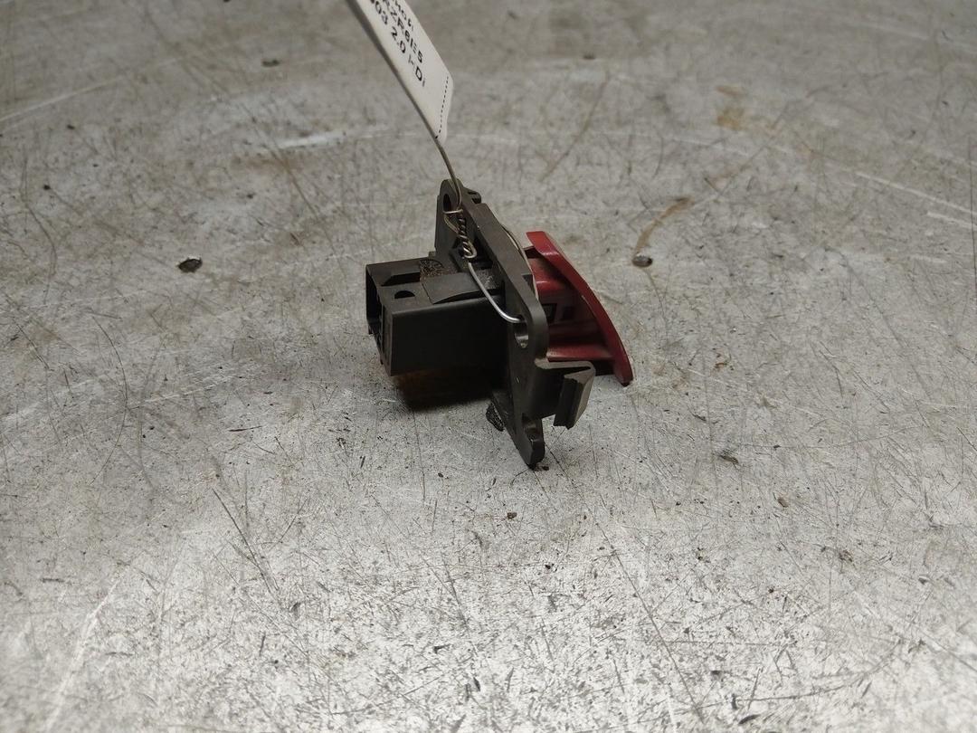 Кнопка аварийной сигнализации RZR6E5 Peugeot 307 - Фото 4