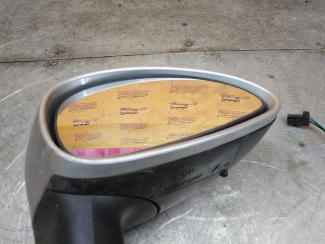 Зеркало наружное правое SWA54C Citroen C4 undefined