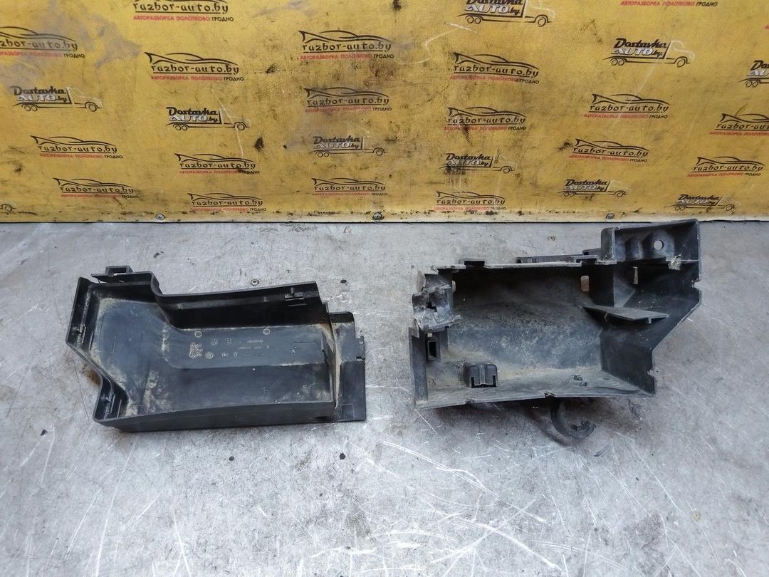 Короб предохранителей 6CWG4Q Peugeot 406 купить на авторазборке