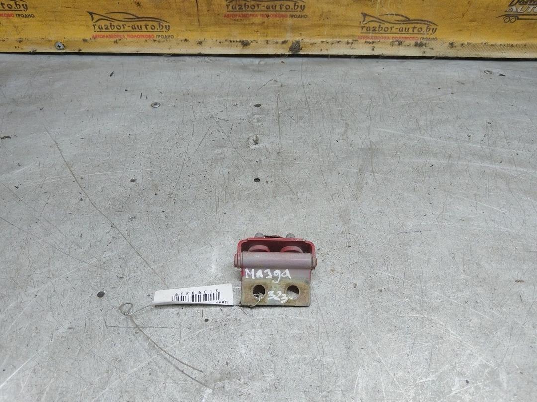 Петля крышки багажника WIRNZT Mazda 323 купить