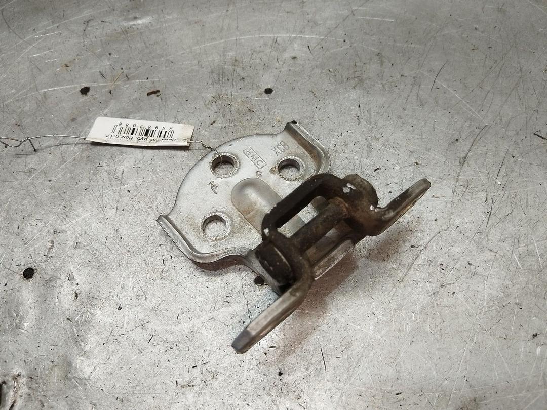 Петля двери задней правой LH3IP5 Hyundai Trajet - Фото 2