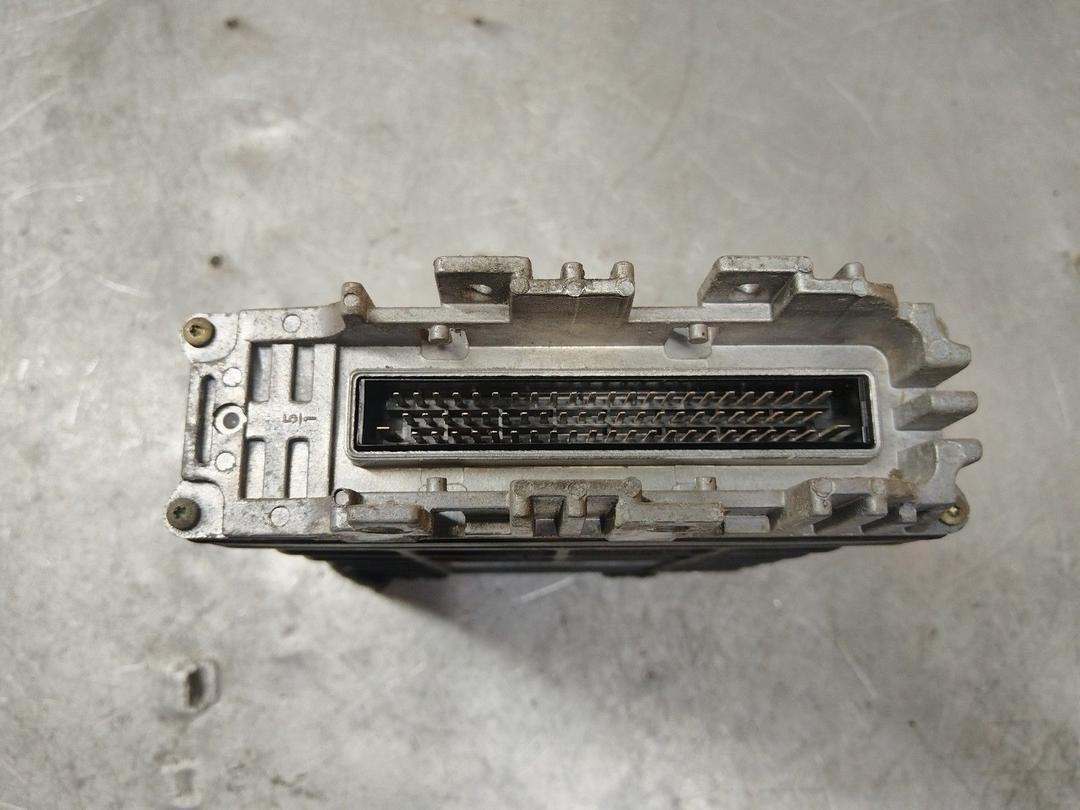 Блок управления двигателем A5XTDB Volkswagen Passat купить в магазине запчастей бу