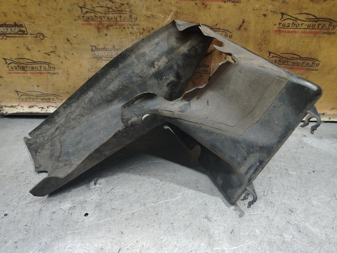 Воздуховод интеркулера J88G1F Audi A4 - Фото 4