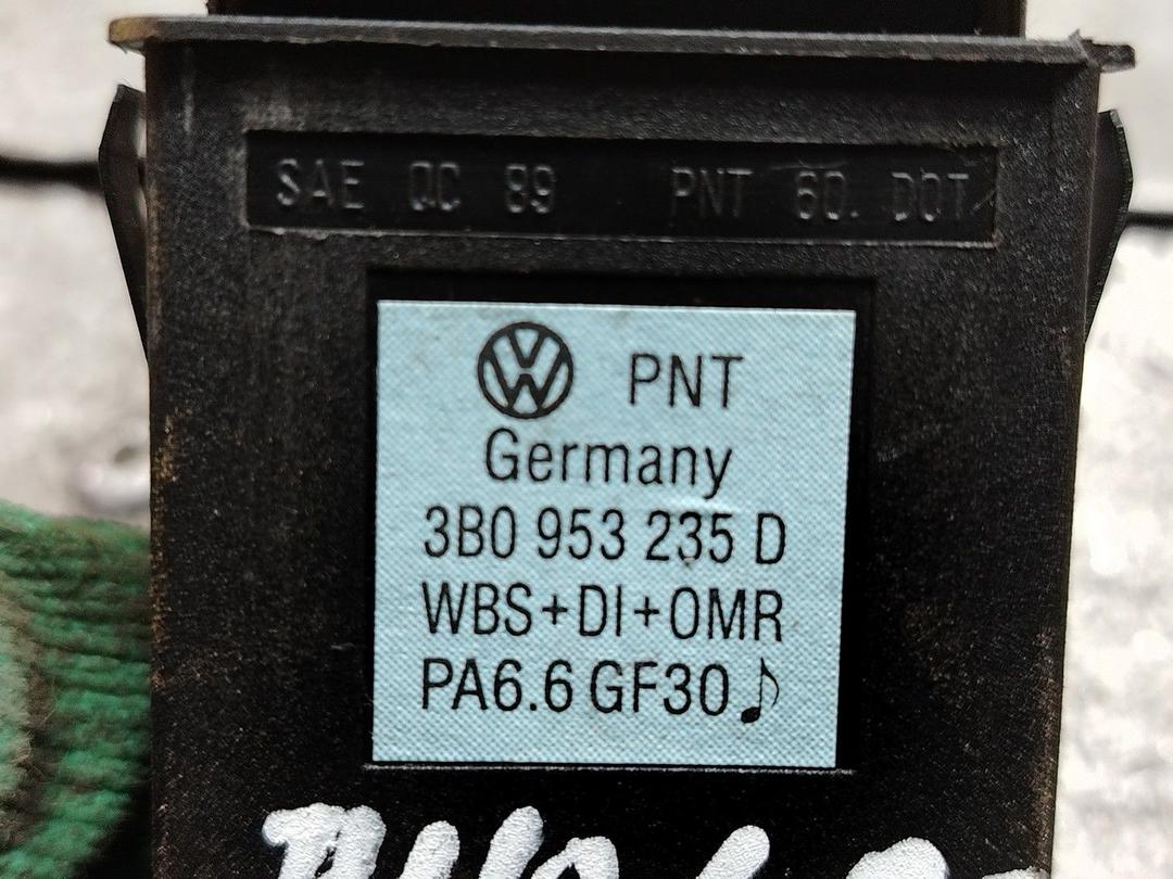 Кнопка аварийной сигнализации HTFZX6 Volkswagen Passat - Фото 4