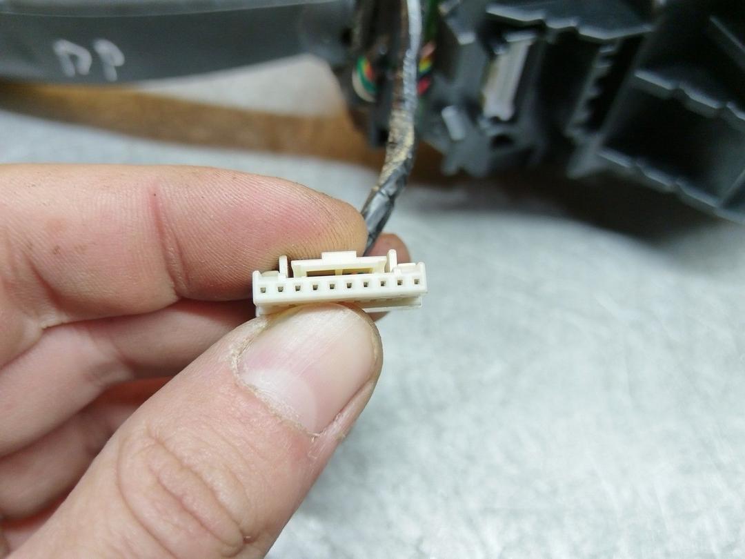 Переключатель подрулевой (стрекоза) MF2VW4 Volvo XC70 undefined