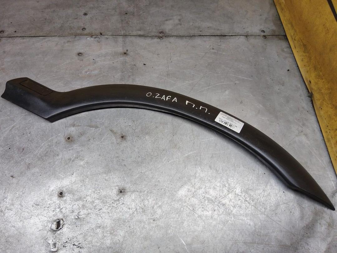 Накладка крыла (уголок зеркала) переднего правого W5M7DH Opel Zafira