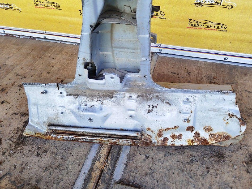 Стойка кузовная центральная правая MW7YR6 Volkswagen Passat - Фото 7