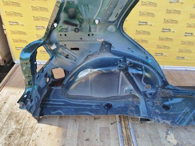 Крыло заднее левое UAH4JH Volkswagen Golf undefined