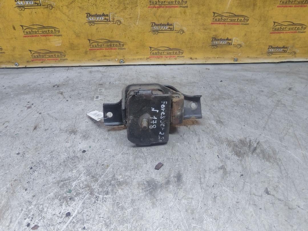 Подушка крепления двигателя 4DLO24 Subaru Forester купить в магазине запчастей бу