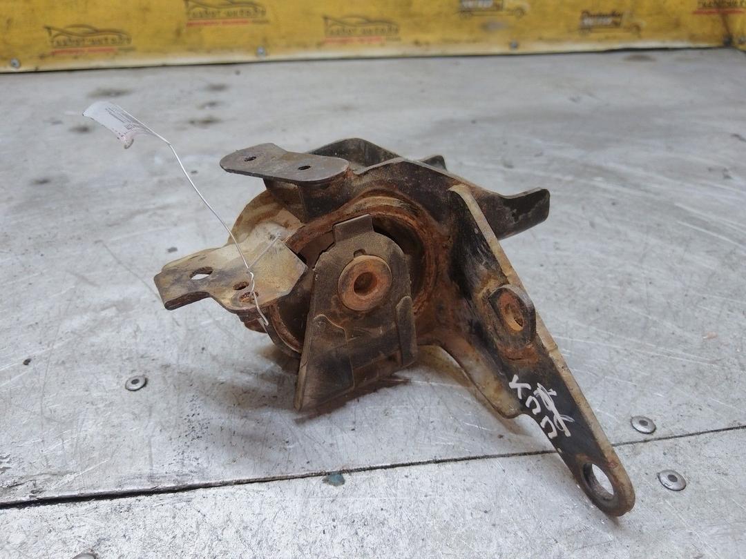 Подушка крепления КПП H2CBUQ Toyota Avensis купить