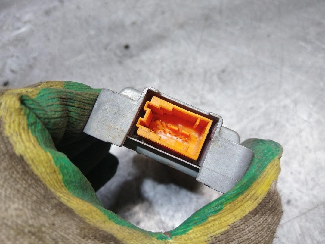 Датчик удара 3F6PYK Peugeot 406 - Фото 2