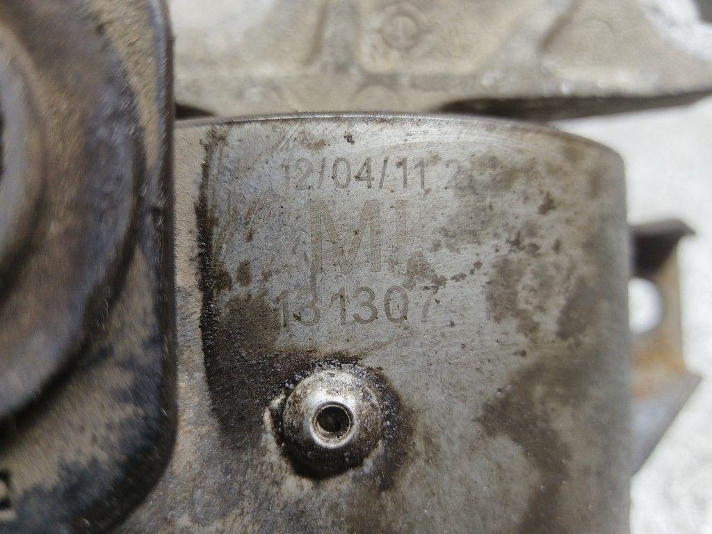 Подушка крепления двигателя 670S4R Opel Corsa - Фото 8