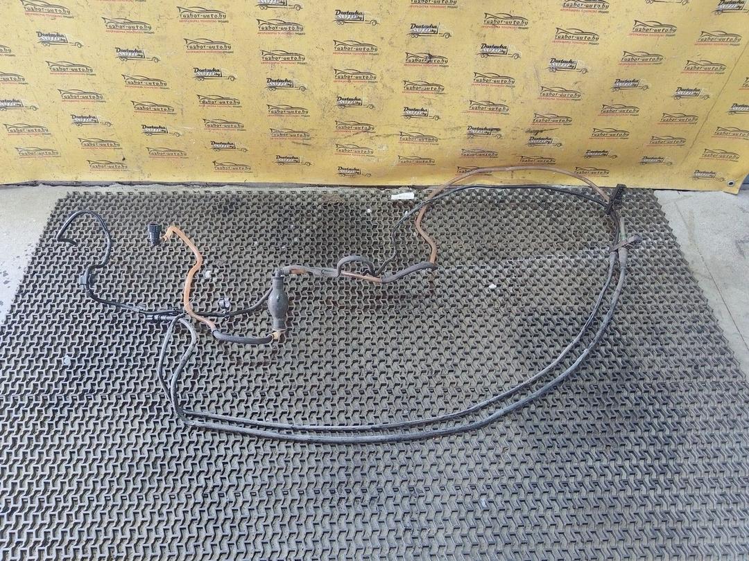 Трубка топливная LJ1R6M Renault Scenic