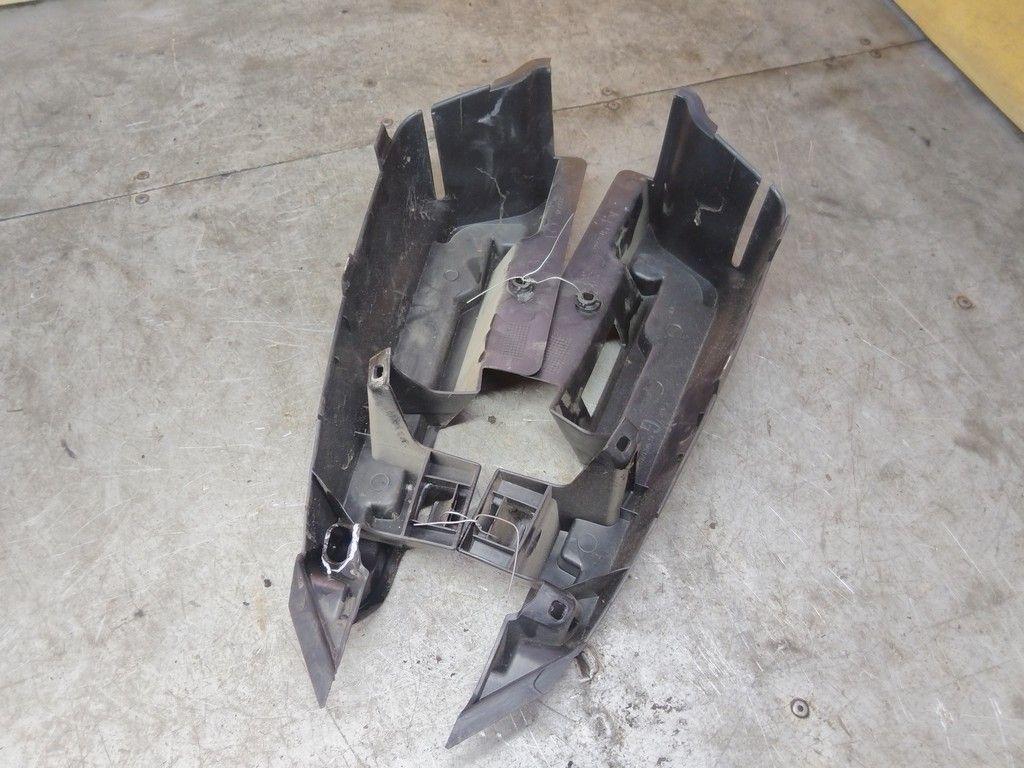 Направляющая шторки багажника (салазки) 2D4C4G Peugeot 307 купить с доставкой