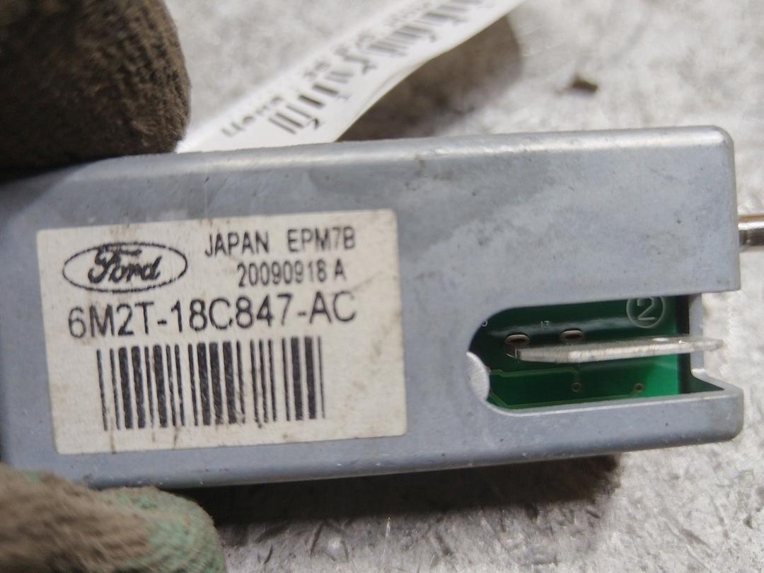 Усилитель антенны N4GS98 Ford Galaxy купить