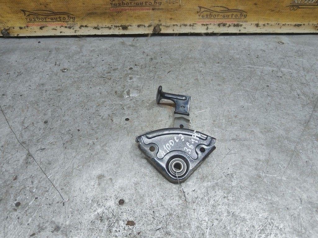 Ручка открывания капота I400VZ Audi 100 - Фото 1