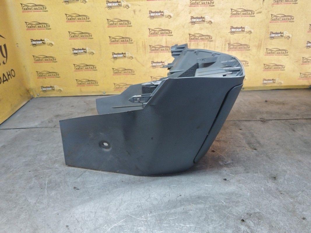 Бардачок 5ZW0VD Toyota Avensis Verso купить на авторазборке