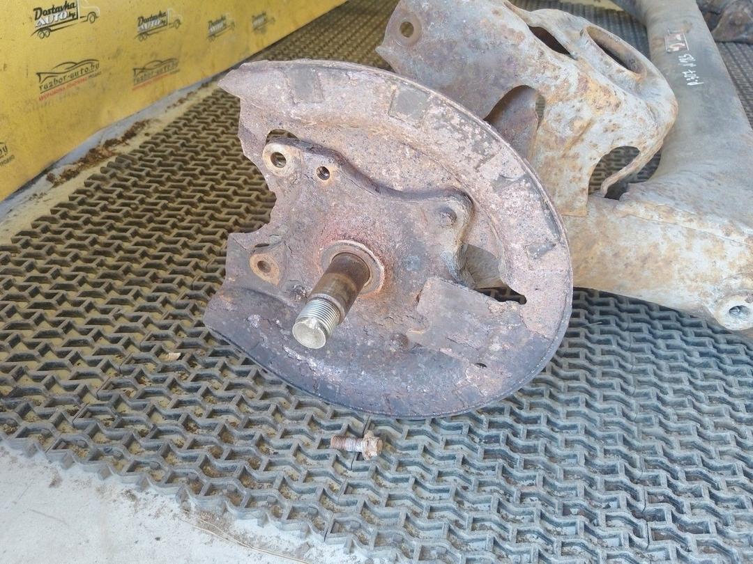 Балка подвески задняя Q6LYJI Peugeot 307 купить на авторазборке