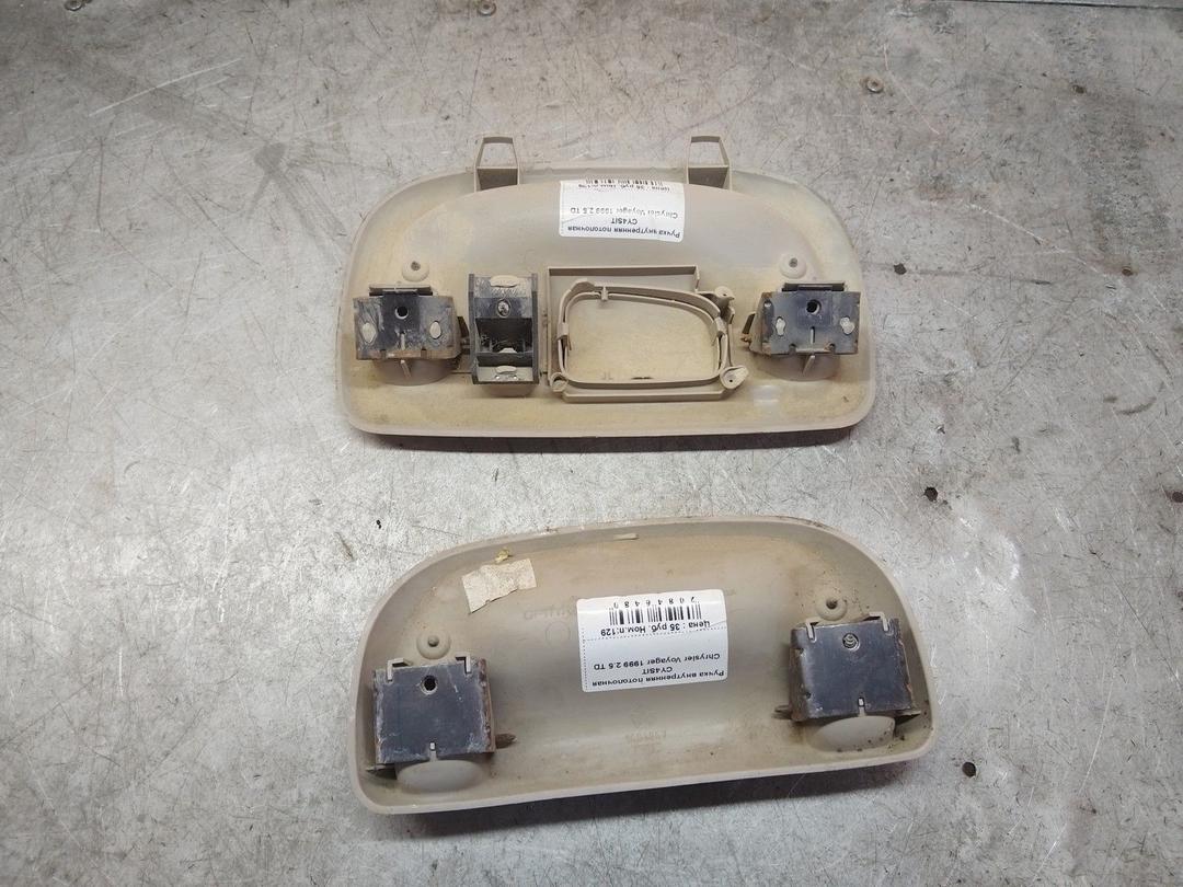 Ручка внутренняя потолочная CY4SIT Chrysler Voyager купить в магазине запчастей бу