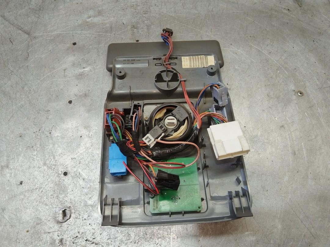 Фонарь салона (плафон) XWIU43 Renault Safrane - Фото 2