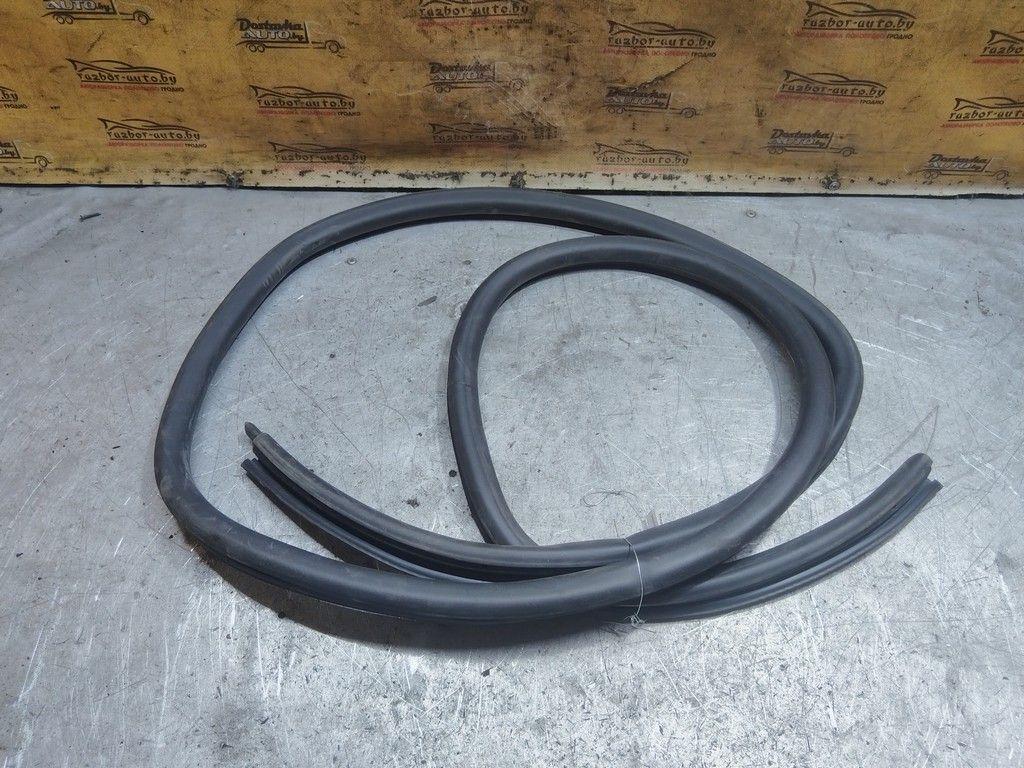 Уплотнитель двери задней правой 9WVP8D Volkswagen Jetta - Фото 3