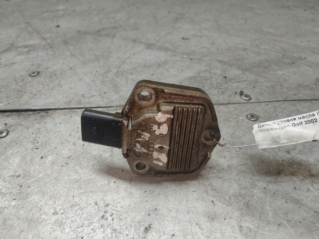 Датчик уровня масла IB9X7H Volkswagen Golf - Фото 1